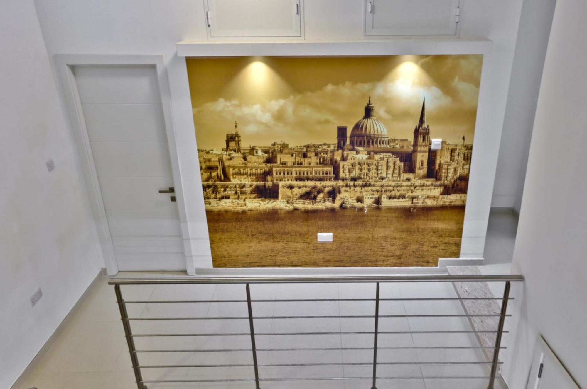 Exquisite 3-Bedroom Duplex Penthouse With Jacuzzi In Valletta Centre Exteriér fotografie